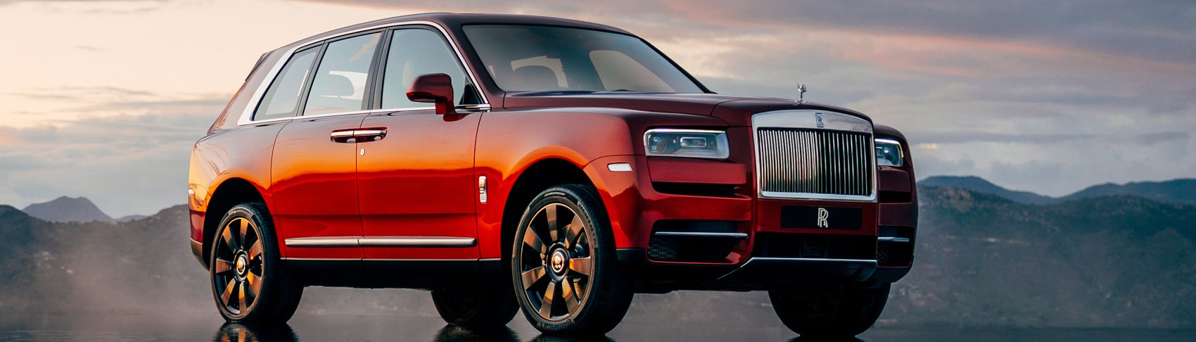 Luxury Rental Model Comparison: Rolls-Royce Cullinan and Lamborghini ...